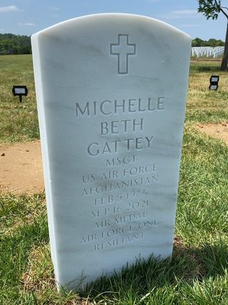 Headstone Front of Michelle Beth Gattey. Arlington National Cemetery.