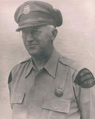 Edward Carl Starback