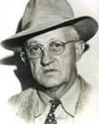 Earl Sholes