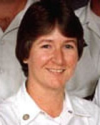 Suzanne Lee Kays