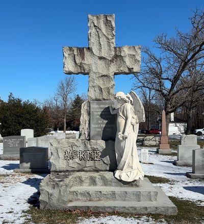 Thomas Mckee — Headstone Front