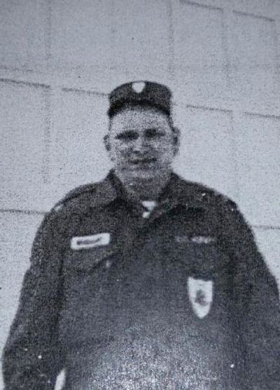 James R Neubauer