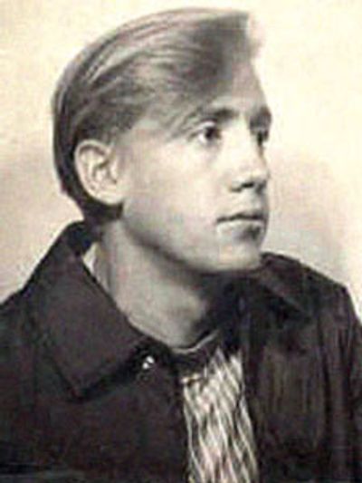 Farrish Combs