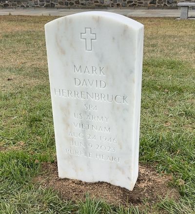 Headstone Front of Mark Herrenbruck. Arlington National Cemetery.