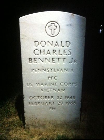 Headstone Front of Donald Charles Bennett JR. Arlington National Cemetery.