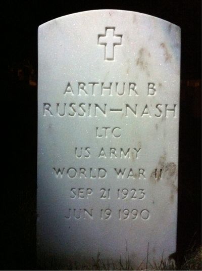 Headstone Front of Arthur B Russin-Nash. Arlington National Cemetery.