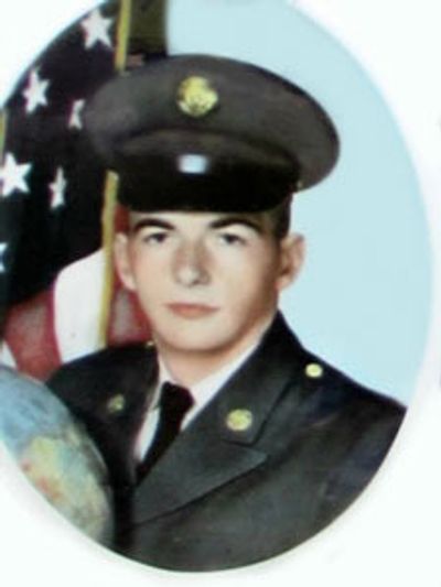 Roger D Lewis