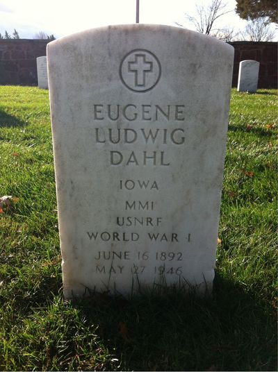Headstone Front of Eugene Dahl. Arlington National Cemetery.
