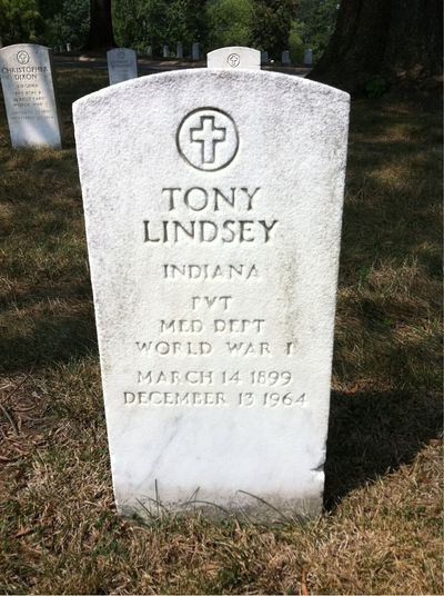 Headstone Front of Tony Lindsey. Arlington National Cemetery.