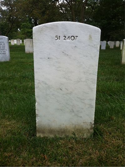 Headstone Back of Douglas Alan Lentz. Arlington National Cemetery.