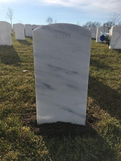 Headstone Back of Lloyd Green. Arlington National Cemetery.