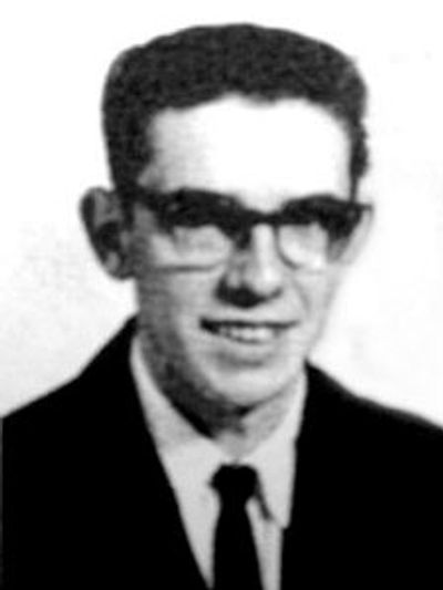 Ronald W Isenhour