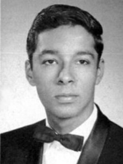 YSGUERRA ROBERT MARTIN - Vietnam War Veteran