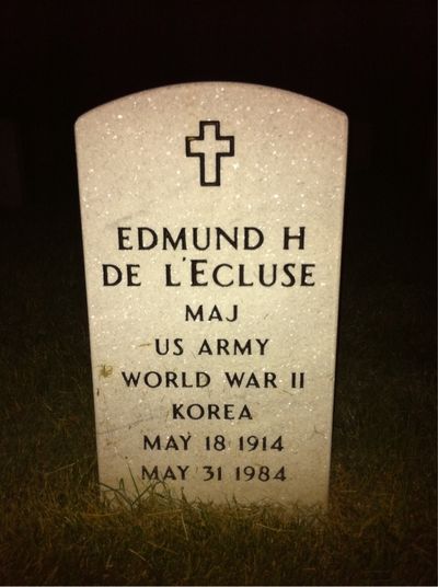 Headstone Front of Edmund De L'Ecluse. Arlington National Cemetery.