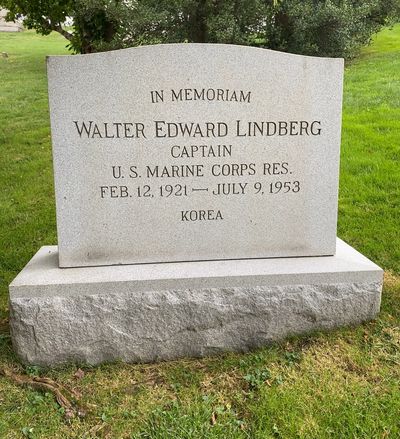 Headstone Front of Walter Lindberg. Arlington National Cemetery.