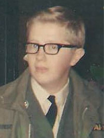 Warren J Robinson