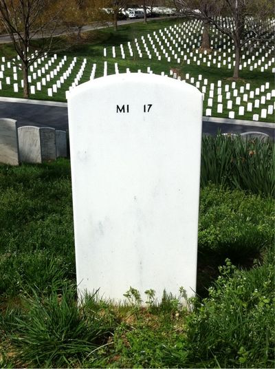 Headstone Back of Carl Lindquist. Arlington National Cemetery.