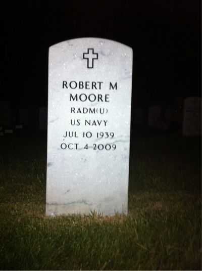 Robert Moore — Headstone Front