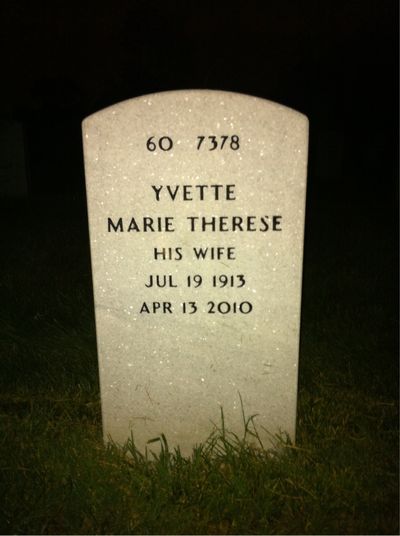 Headstone Back of Edmund De L'Ecluse. Arlington National Cemetery.