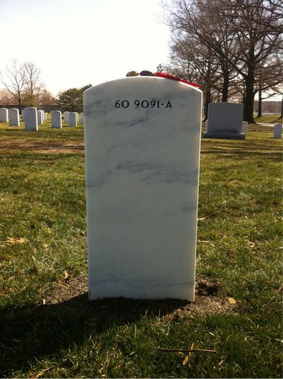 Headstone Back of Walter David Gray. Arlington National Cemetery.