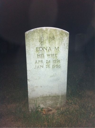 Headstone Back of Edna Smith. Arlington National Cemetery.