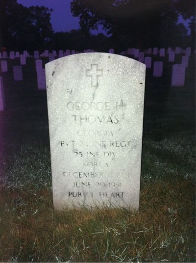 Headstone Front of George R Thomas. Arlington National Cemetery.