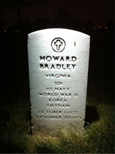Headstone Front of Howard Bradley. Arlington National Cemetery.