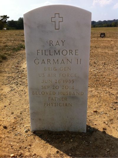 Headstone Front of Ray Fillmore Garman. Arlington National Cemetery.