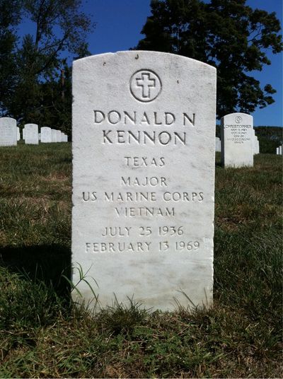Headstone Front of Donald Neal Kennon. Arlington National Cemetery.