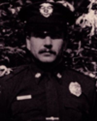 David Lewis Distrola