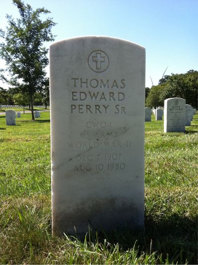 Headstone Front of Edith Perry. Arlington National Cemetery.