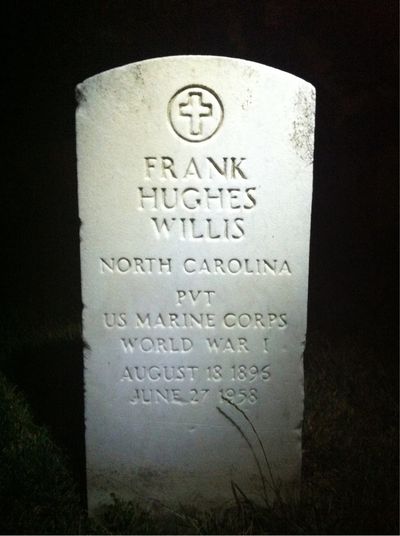 Headstone Front of Frank Willis. Arlington National Cemetery.