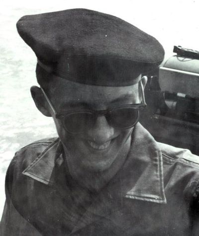 Charles Ray Moultine